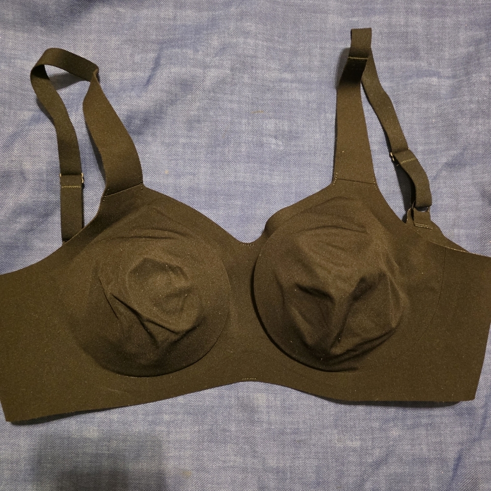 Evelyne & Bobbie The Beyond Bra Size M And S New